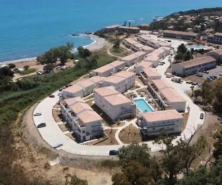 Appartement Bravone 61- T2- Pieds Dans L'eau-piscine Chauffée Dans Résidence- Clim